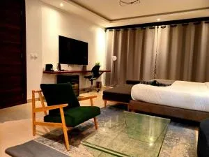 Eat Work and Sleep - 索蒙