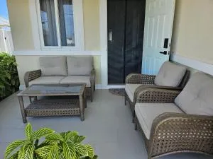 Blue Water Villa - Point