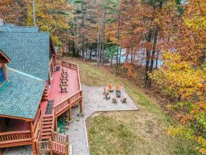 PERLEY POND LODGE LIMIT 14 villa