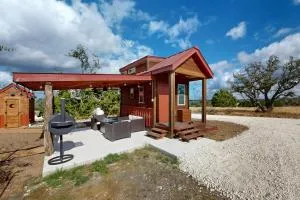 Red Cabin on the Ranch - Ingram