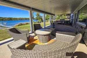 Lake Bellaire Lookout - Central Lake