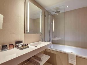 Hotels Pullman Paris La Defense : photos des chambres
