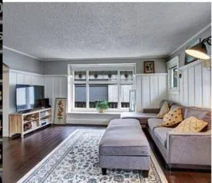 Walker's Paradise 1 with 2 free parking lots - Queen Anne