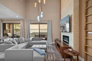 3 Bedroom 4 Bathroom Magic Village 3099