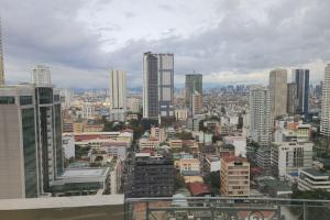 Alpha Grandview Malate Condo 2004