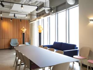 Terry Frost Budget-Friendly Ensuite Room for Students Only