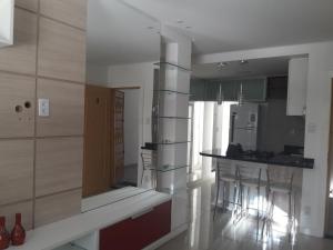Ap 2 quartos planejado garagem prox praia shopping