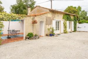 Maisons de vacances Cottage au calme avec terrasse et jardin : photos des chambres