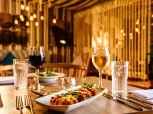 Holland House Hotel Cardiff By Sunday