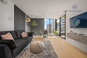 WOW Self-Contained Apartment on Hall