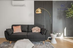 WOW Self-Contained Apartment on Hall