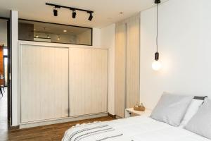 Spacious apartment with Style and Natural Light