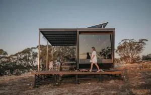 Tim the Tiny Cabin in Toodyay - Chittering