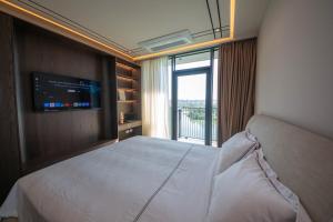 Tirana Lake Side Apartments