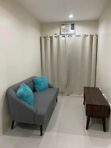 Midpoint Residences Tower 1 Unit 2202