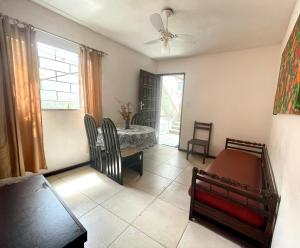 Apartamento, ar condicionado 2 minutos da praia - 203-40