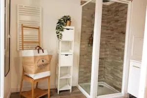 Studio CERGY 5 min de la Gare - Vigny