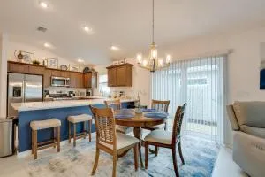 Lanai and Resort Amenities The Villages Getaway - Monarch