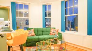 NEW Luxurious Stunning Block Apartments in Central London