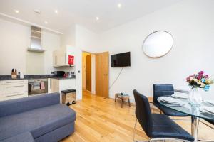 Comfy 2-Bed Flat On Upper St - Next To Tube