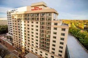 Hilton Garden Inn Bethesda Downtown - بيثيسدا