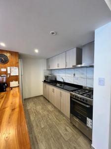 hermoso departamento en barrio privado