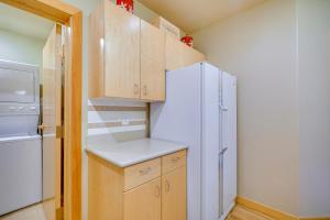 Ski-InandOut Solitude Ski Village Condo with Hot Tubs