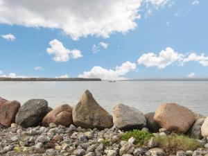 6 person holiday home in Ebeltoft