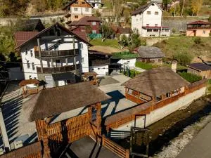 Pensiunea Poarta Maramureșana - Statjunea Borşa