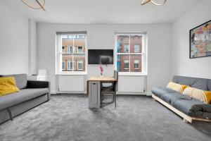Modern & Cozy Apartment in Prime Soho Location
