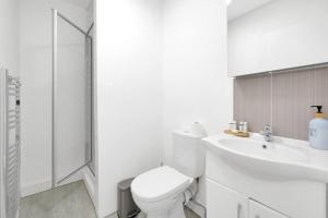 Modern & Cozy Apartment in Prime Soho Location