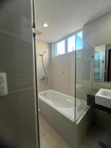 The mactan newtown 1 Bedroom , Beach is P 350 pp