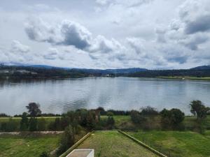 Increíble apartamento con vista panorámica al lago Sochagota