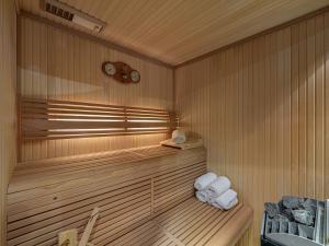 Appartements Luxueux Appart-Chalet avec Jacuzzi et Sauna a Courchevel 1550 - FR-1-613A-14 : Appartement (10 Adultes)