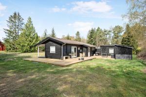 Amazing Home In Ebeltoft With 2 Bedrooms And Wifi