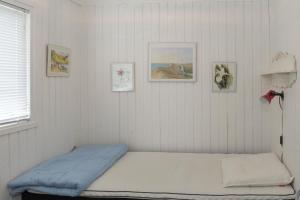 Cozy Holiday Home With Sea View Ideal Getaway Near Ebeltoft