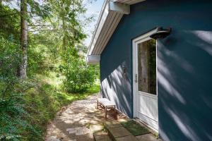 Cozy Split-Level Holiday Home With Spa Close To The Beach And Mols Bjerge