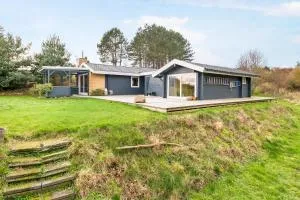 Stunning Home In Knebel With 2 Bedrooms - Ørby