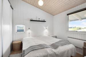 Newly Renovated Holiday Home Near Ebeltoft With Swing Set