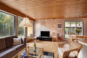 Charming Holiday Home Close To Ebeltoft And Beautiful Beaches