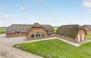 7 Bedroom Gorgeous Home In Ulfborg - Øby