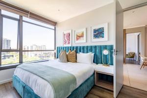 Contemporary unit in the Heart of the Sandton city