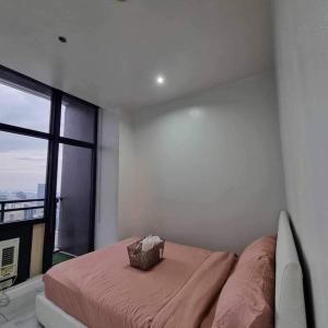 Cozy Two Bedroom Flat in The Gramercy Residences