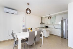 Relja Legacy Apartment