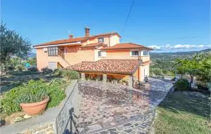 Cozy Apartment In Koper With Sauna - 马来济格