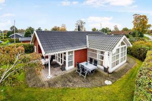 Cozy House In Grenaa, Close To A Lovely Sandy Beach - Ubytování bez kategorie ve městě Grena