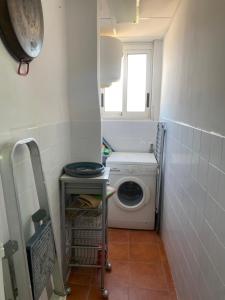 Apartamento con vistas y acceso privado a playa