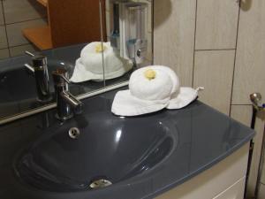 Appartements Le Cosy Wiener *Paris*Gare a 300 m*Disneyland* : photos des chambres