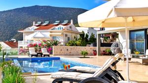 Luxury Villa in Kalamar Bay - Walking Distance to the Beach