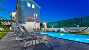 4 Bedroom Villa with Private Pool Near Calis Beach